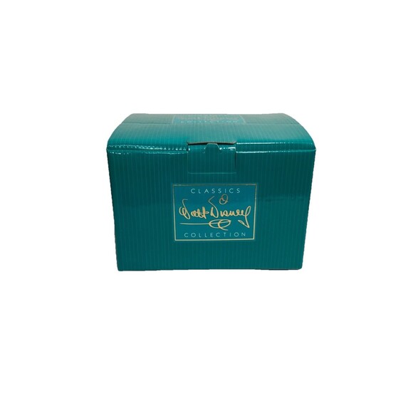 Disney Classics-Minnie Mouse, Minnie's Debut COA #1229500 - Picture 6 of 9